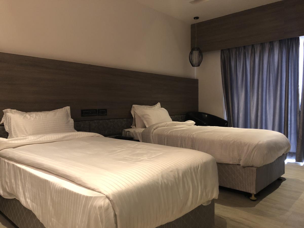 Hotel Sharanam Shegaon 외부 사진