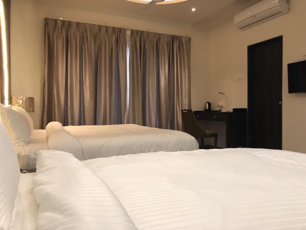 Hotel Sharanam Shegaon 외부 사진