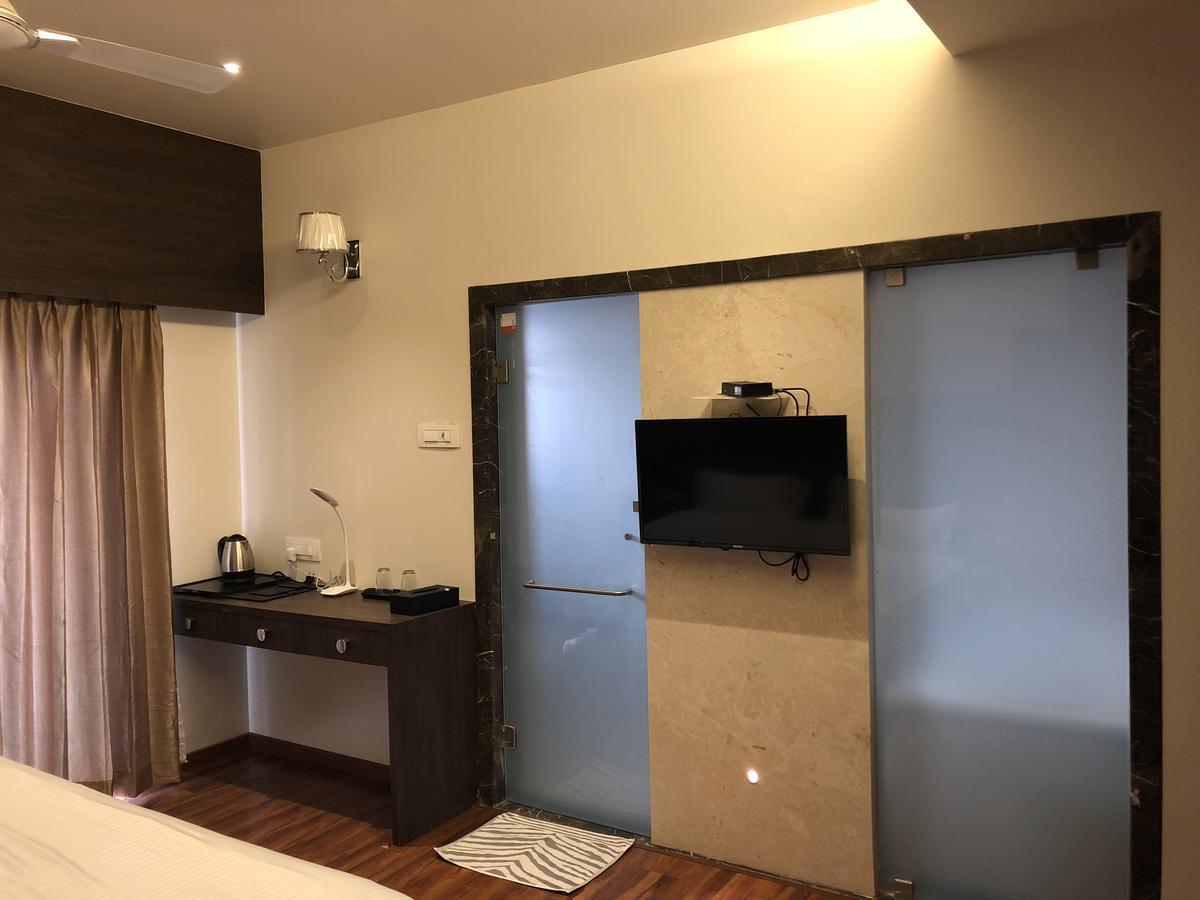 Hotel Sharanam Shegaon 외부 사진